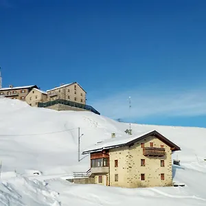 Casa Rainolter , Livigno Włochy